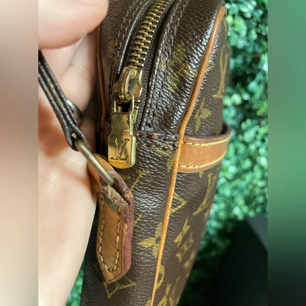 Louis Vuitton - Vintage Danube Monogram Canvas Crossbody Bag - 2002